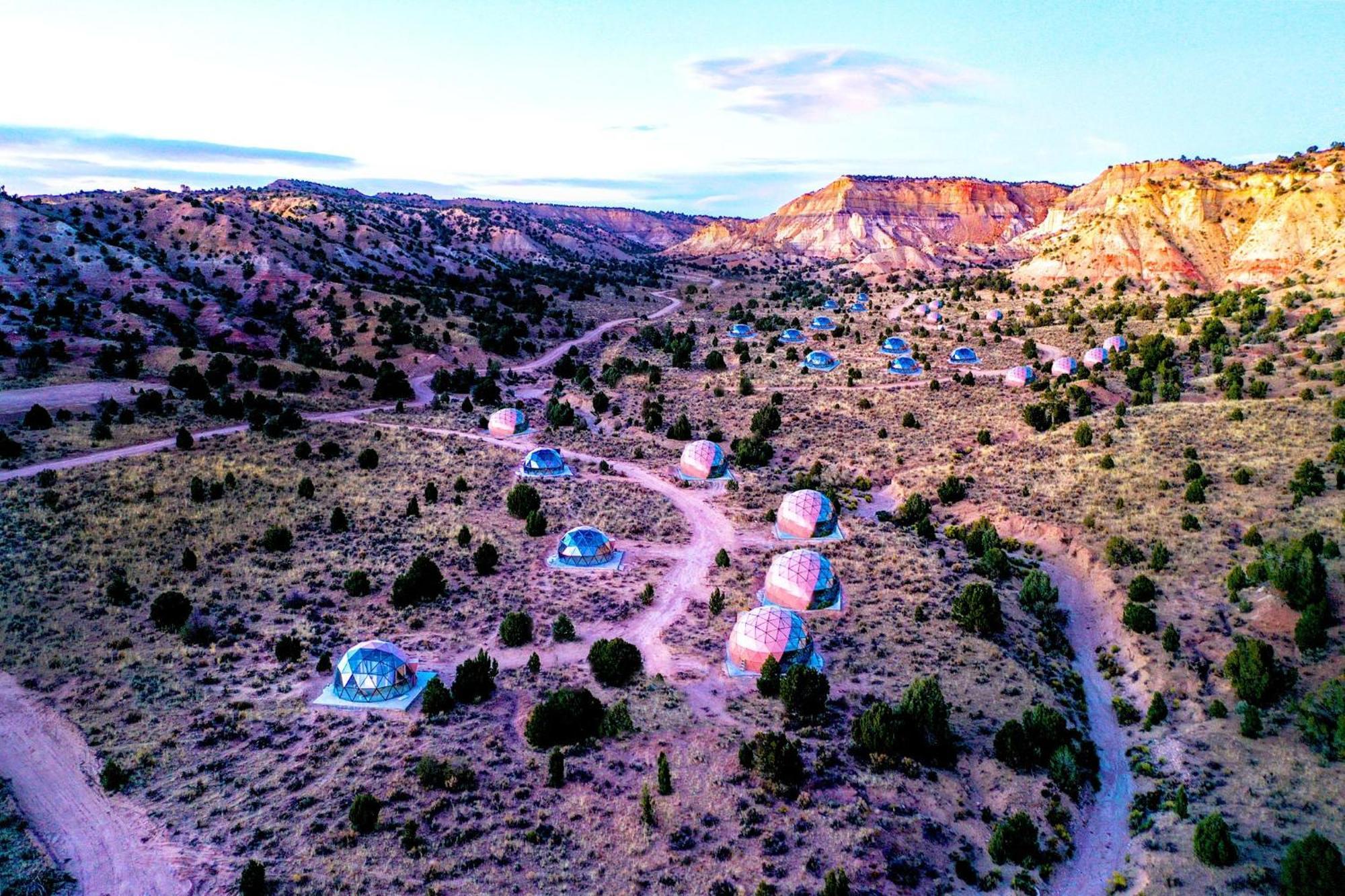 Clear Sky Resorts - Bryce Canyon - Unique Stargazing Domes Cannonville Exterior photo
